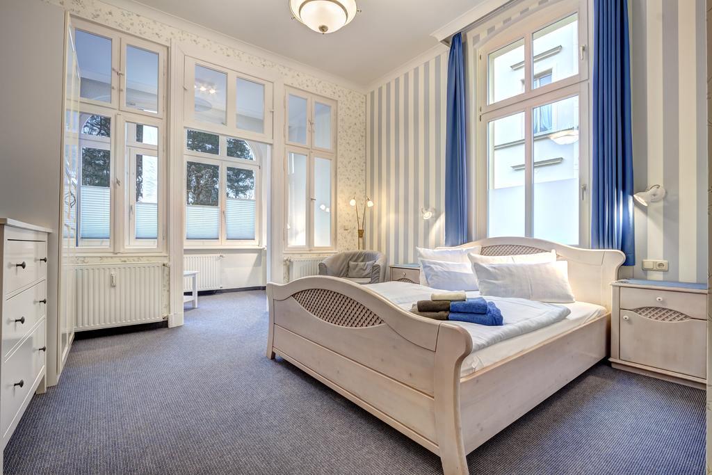 Hotel Villa Seeschloesschen Heringsdorf  Exterior photo